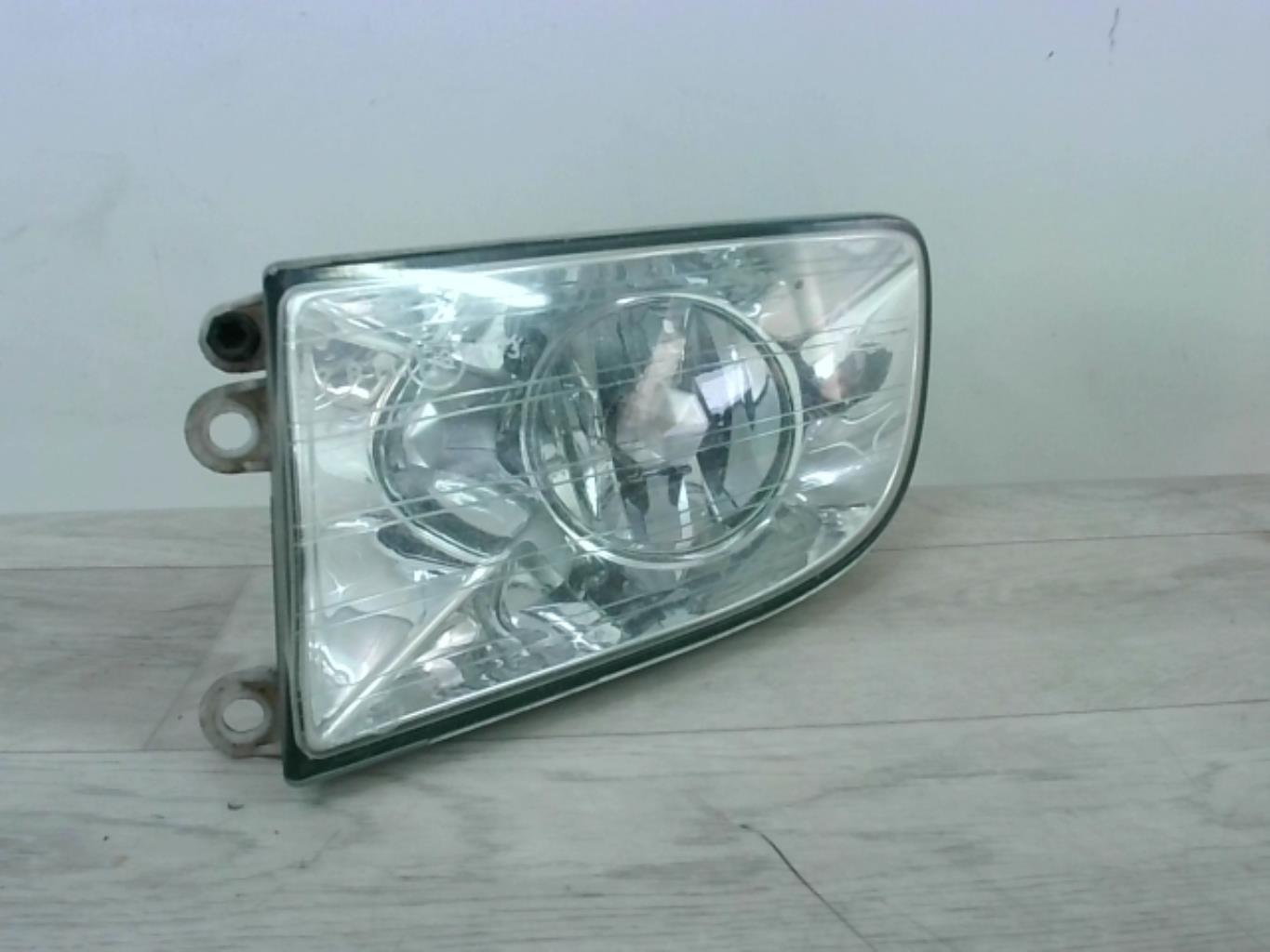 Fendinebbia sinistro (luce) SKODA OCTAVIA 2 PHASE 1 Diésel - 1
