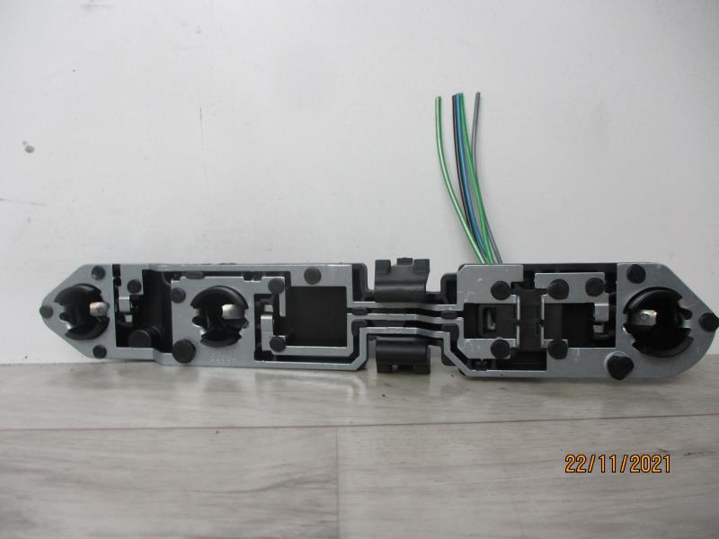 Base portalampade fanale posteriore destro VOLVO S 60 1 PHASE 1 Diésel - 1