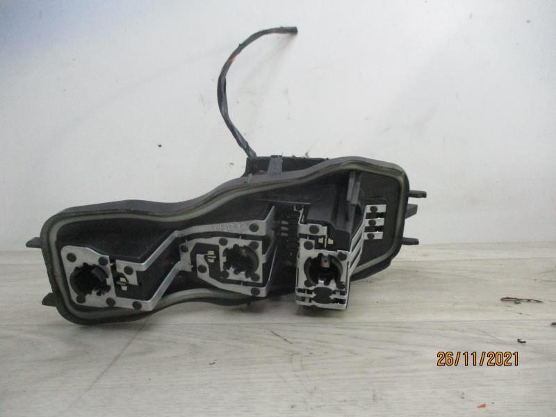 Base portalampade fanale posteriore destro RENAULT SCENIC 2 PHASE 2 Diésel - 1