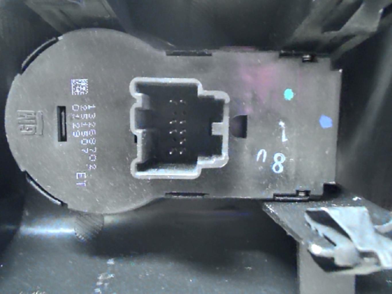 Commande de phare OPEL ASTRA J PHASE 1 Diesel - 1