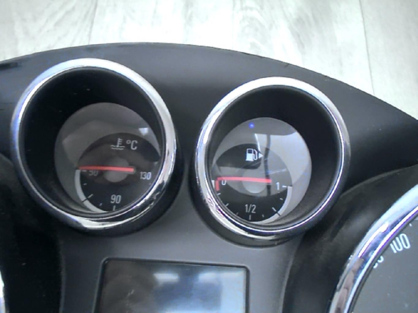 Compteur OPEL ASTRA J PHASE 1 Diesel - 1
