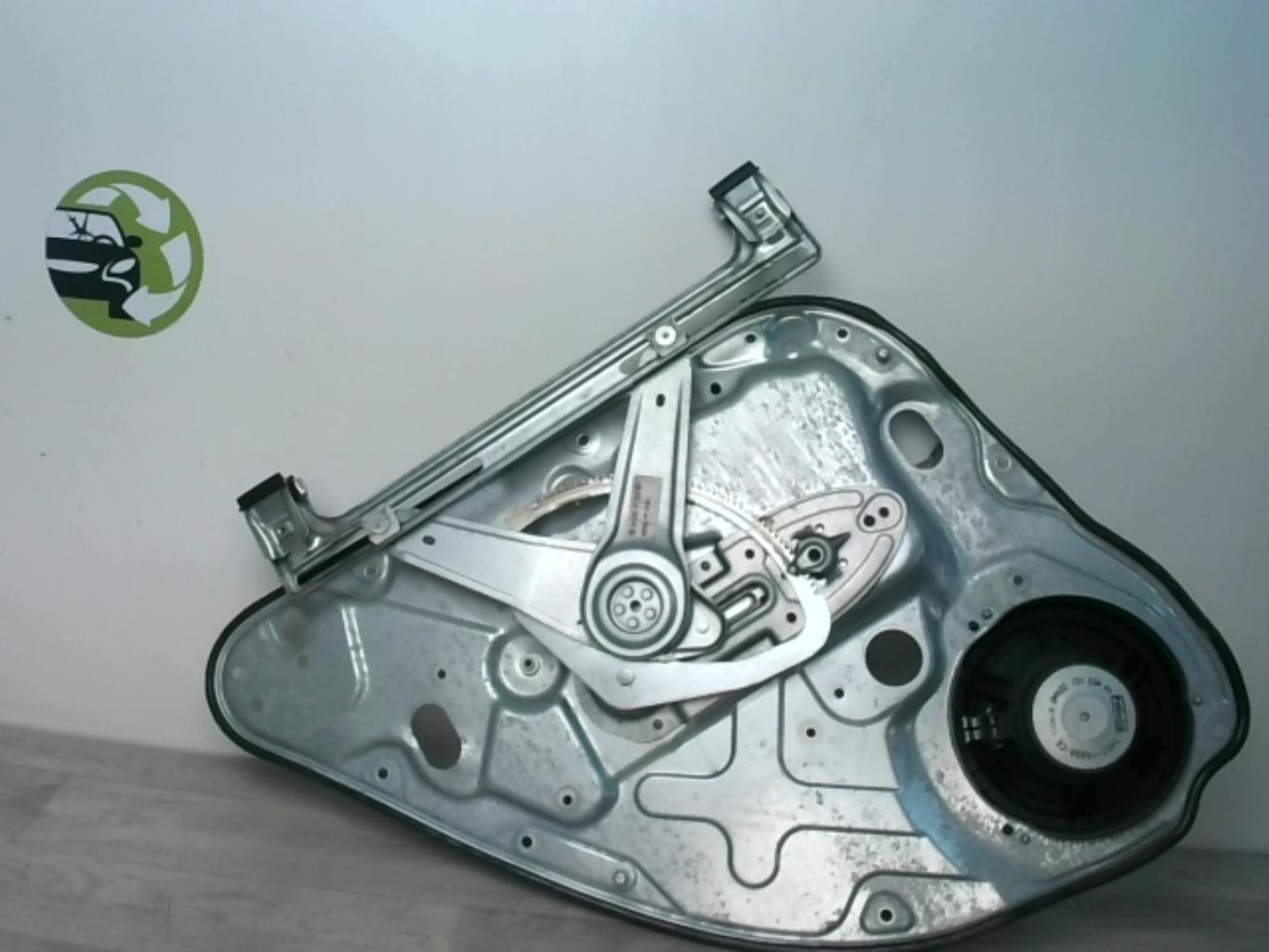 Alzacristalli elettrico posteriore destro FORD FOCUS 2 PHASE 1 Diésel - 1