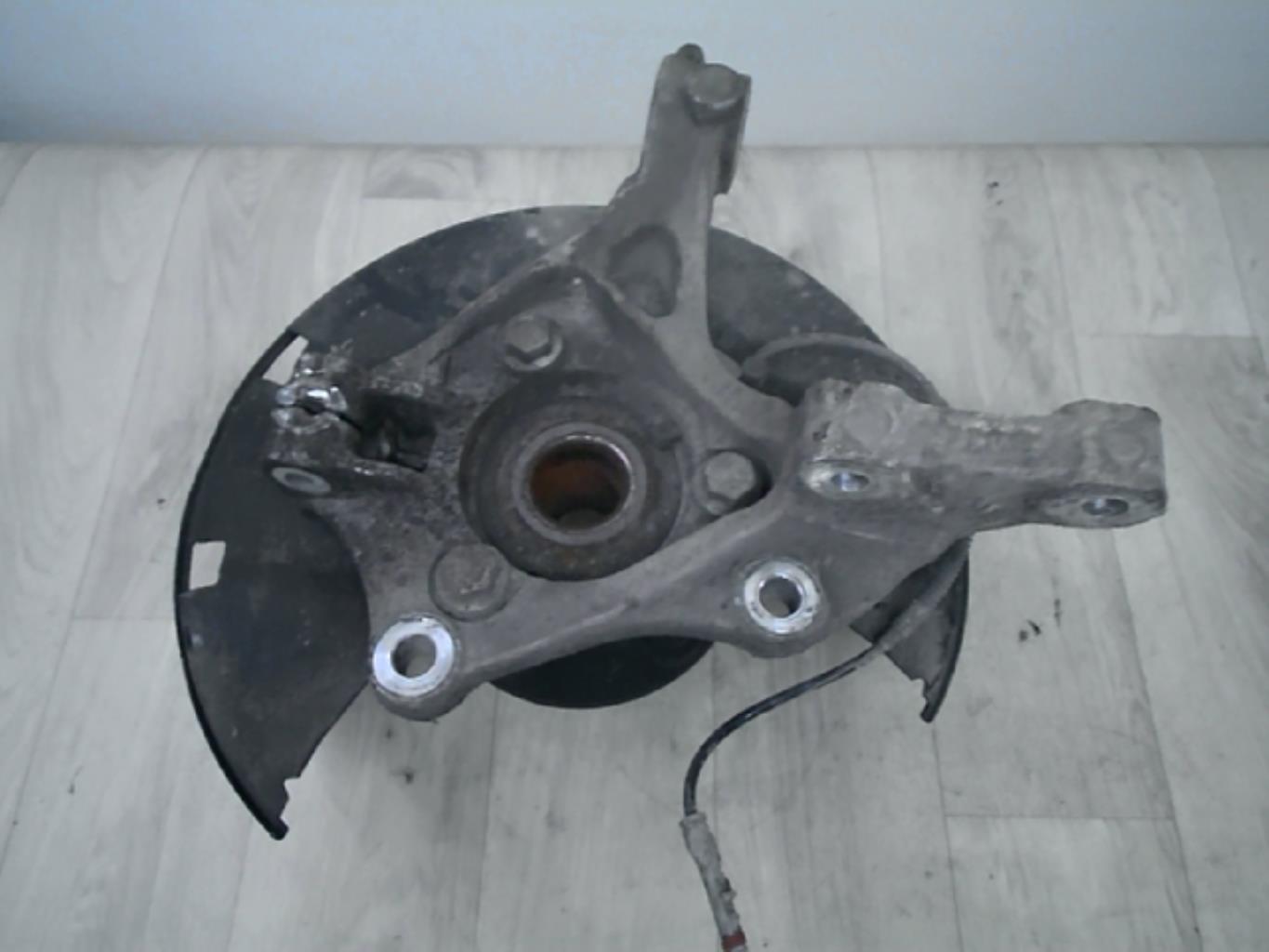 Mozzo anteriore sinistro OPEL ASTRA J PHASE 1 Diésel - 1