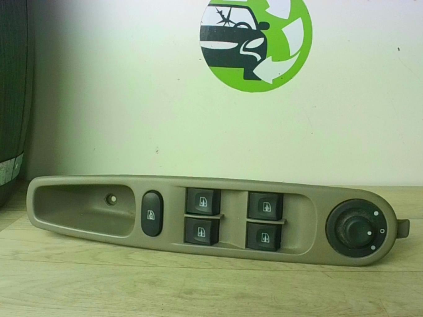 Pulsante/interruttore RENAULT ZOE 1 Electricidad - 1