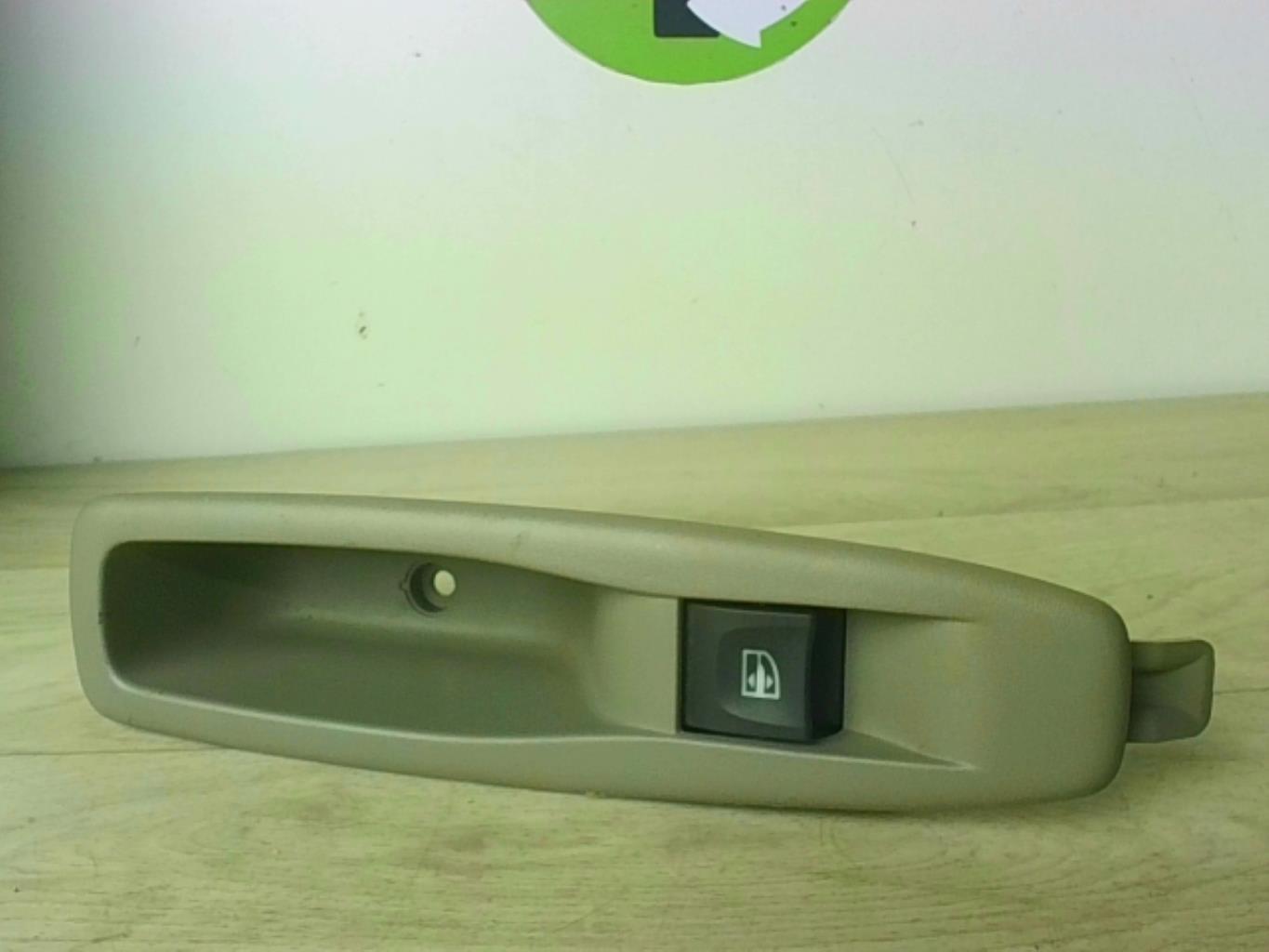 Bouton/Interrupteur RENAULT ZOE 1 Electricité - 1