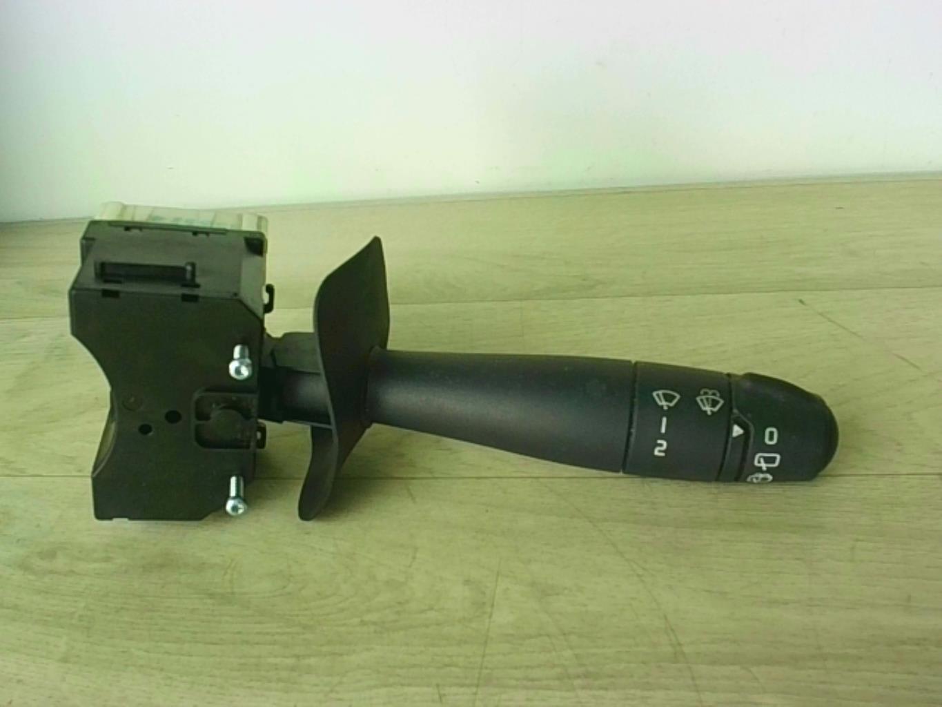 Devio tergicristalli RENAULT CLIO 2 PHASE 2  - 1