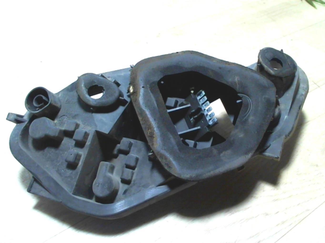 Base portalampade fanale posteriore destro OPEL CORSA D PHASE 1 Diésel - 1