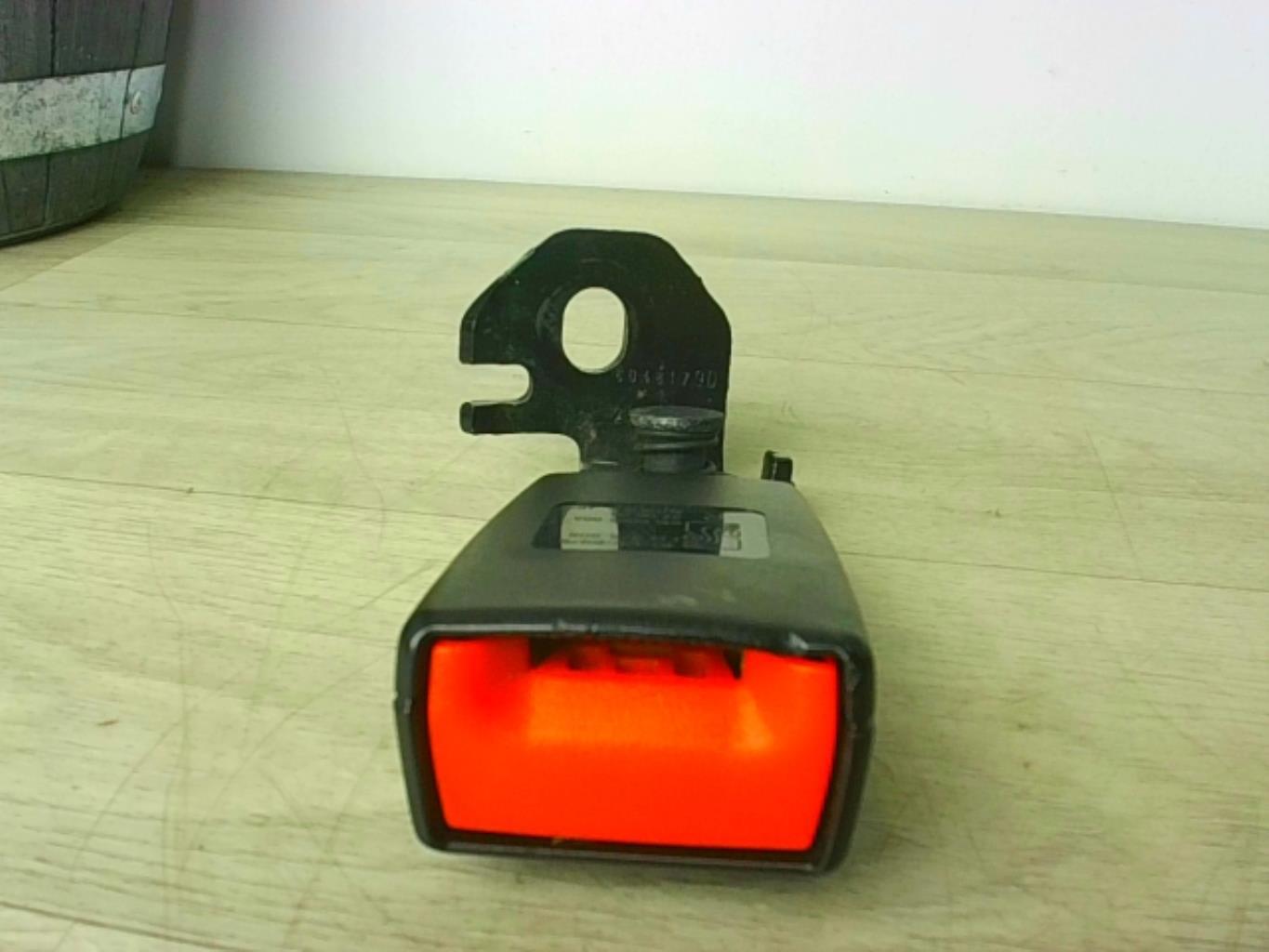 Aggancio cintura sicurezza posteriore destro OPEL CORSA D PHASE 1 Gasolina - 1