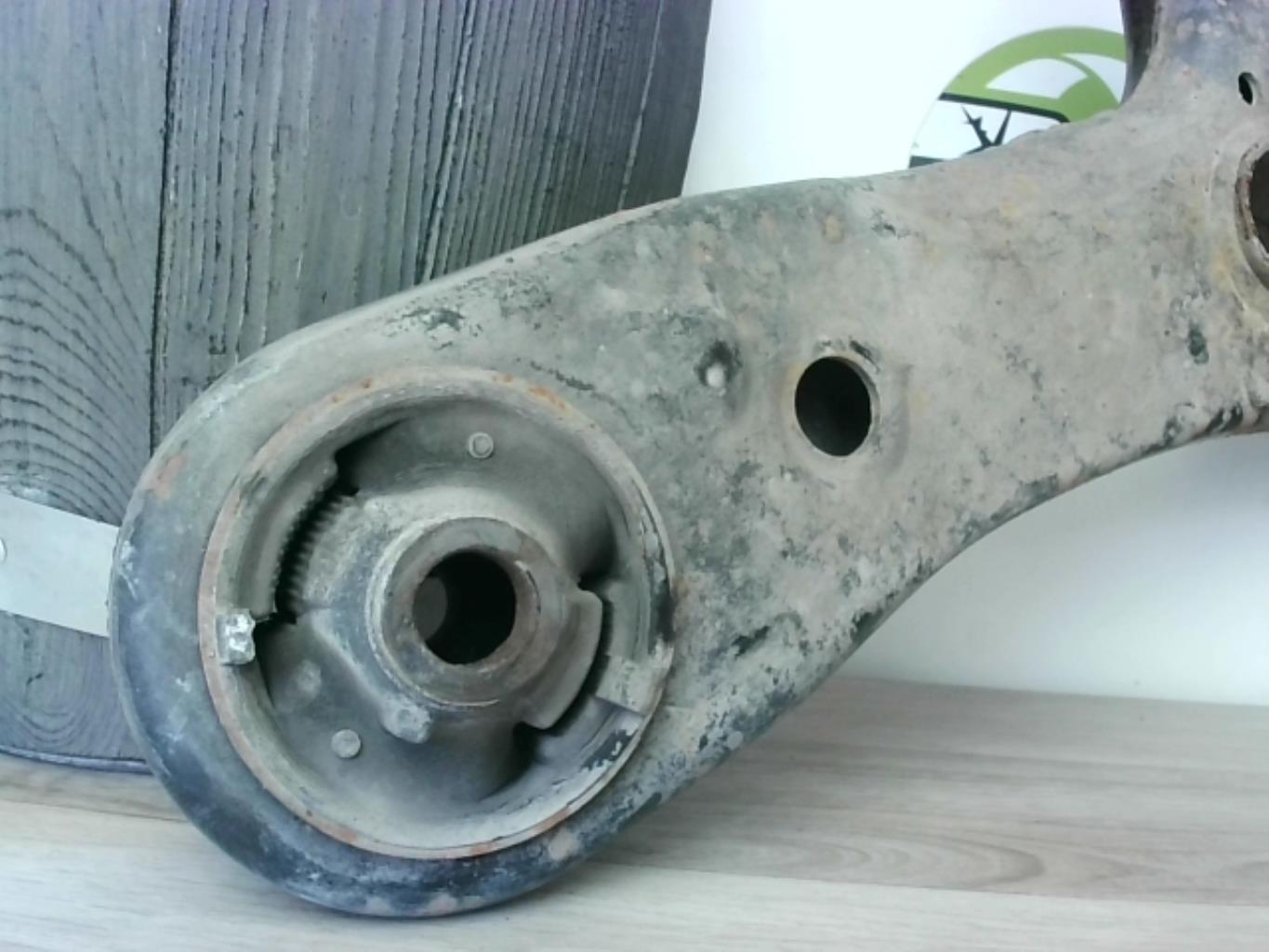 Triangolo anteriore destro TOYOTA AURIS 1 PHASE 1 Diésel - 1