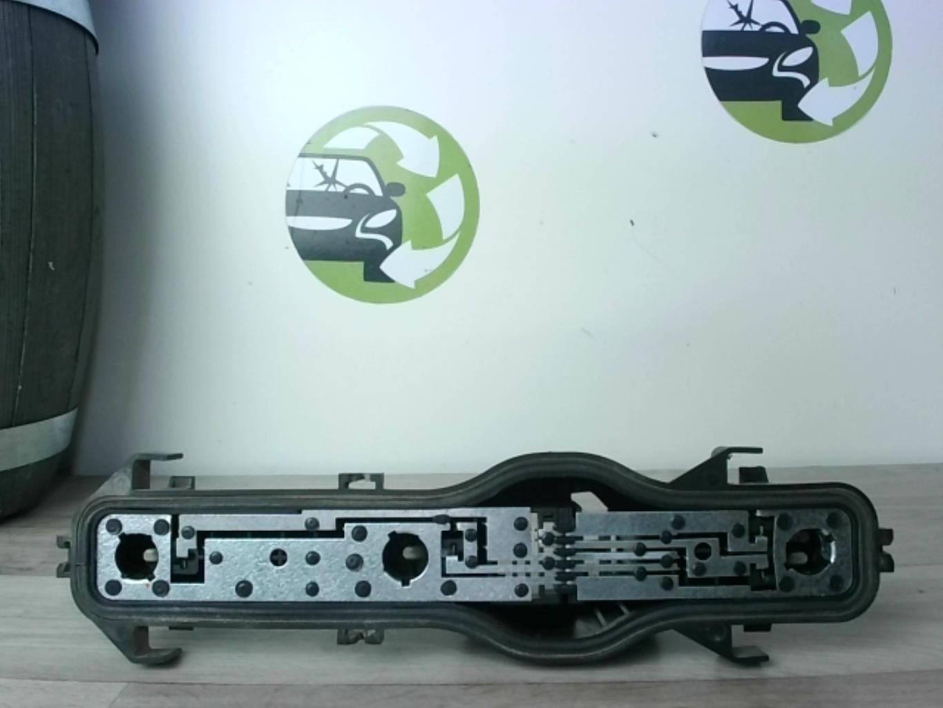 Base portalampade fanale posteriore destro RENAULT ESPACE 4 PHASE 1 Diésel - 1