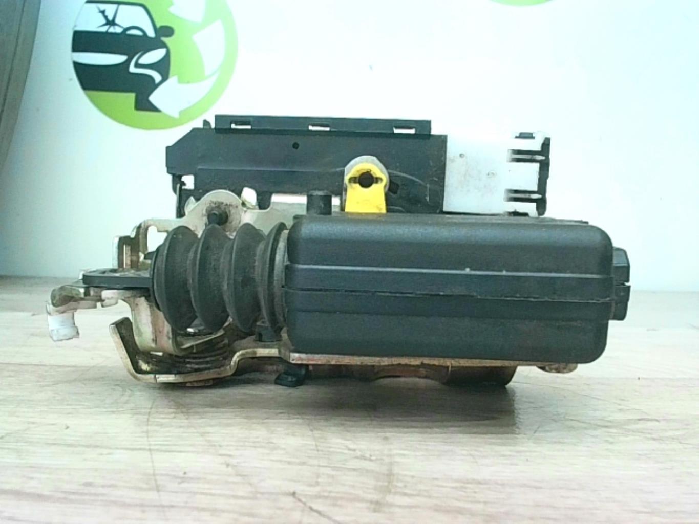 Serratura posteriore sinistra RENAULT CLIO 1 PHASE 1 Gasolina - 1