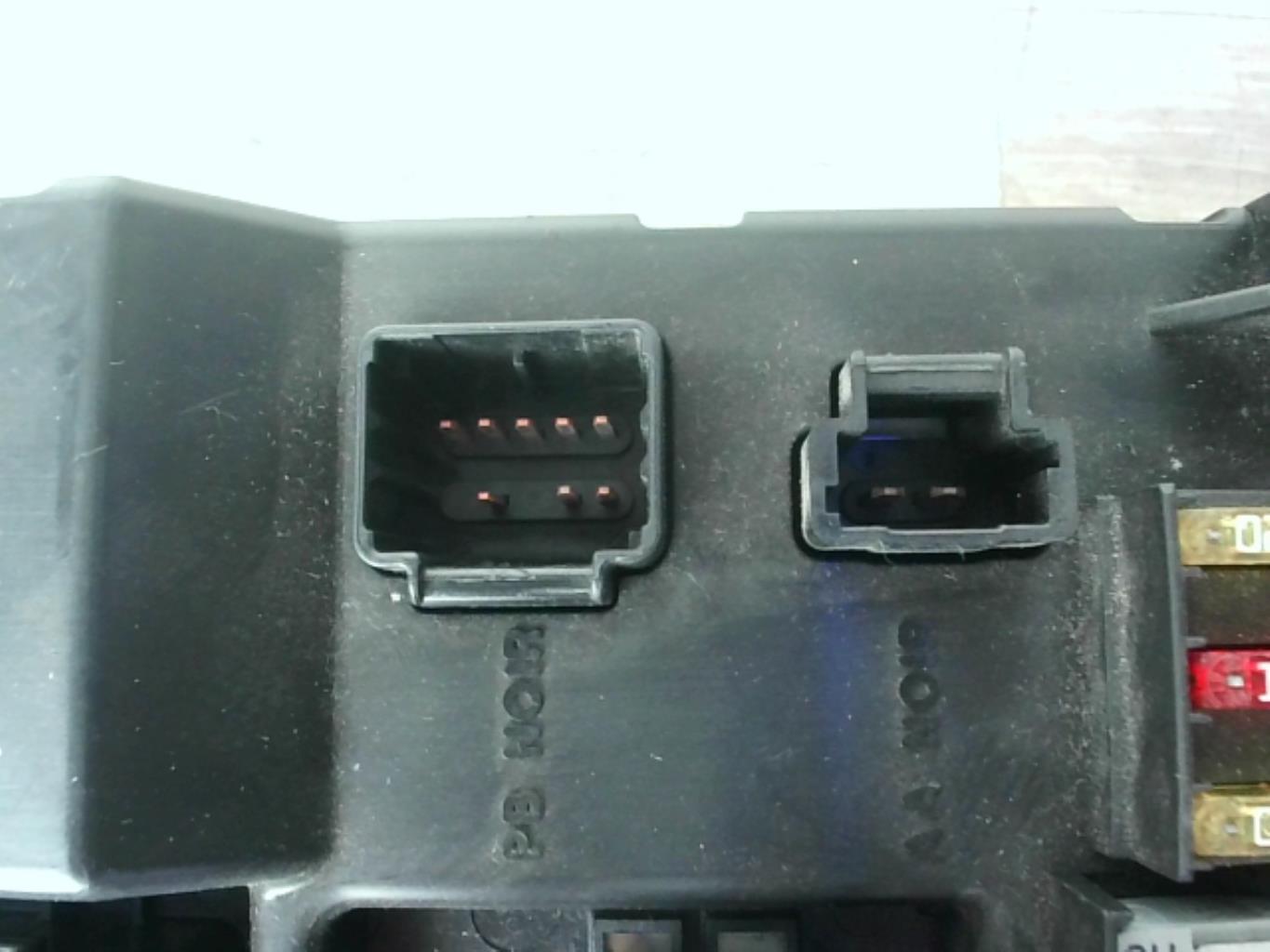 Portafusibili PEUGEOT 307 CC  - 1
