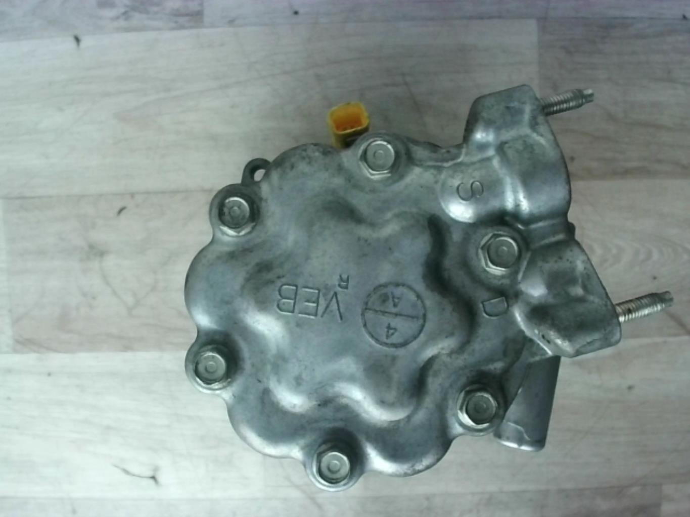 Compresseur clim PEUGEOT 206+ Diesel - 1