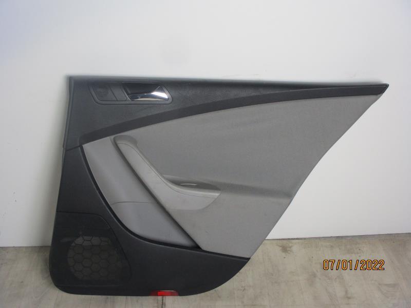 Pannello portiera posteriore destro VOLKSWAGEN PASSAT 5 Diésel - 1