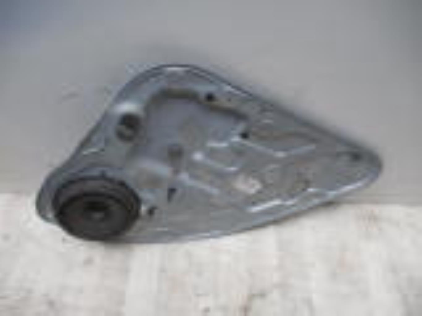 Alzacristalli manuale posteriore destro FORD FOCUS 2 PHASE 1 Diésel - 1