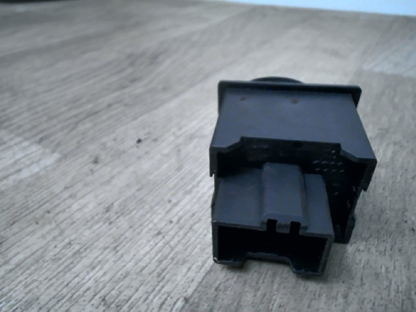 Commande de reglage hauteur de phare AUDI A4 3 PHASE 1 Diesel - 1