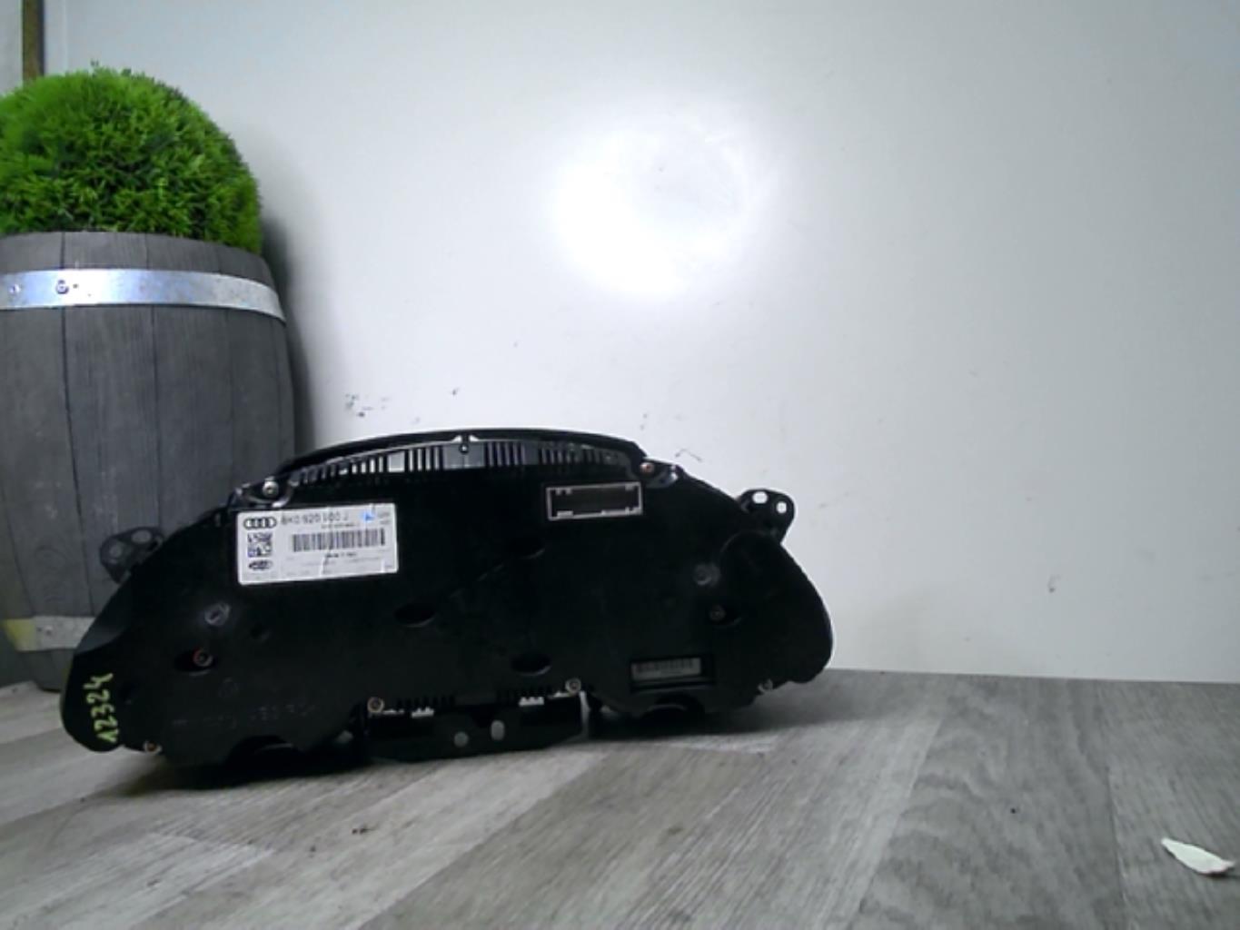 Compteur AUDI A4 3 PHASE 1 Diesel - 1