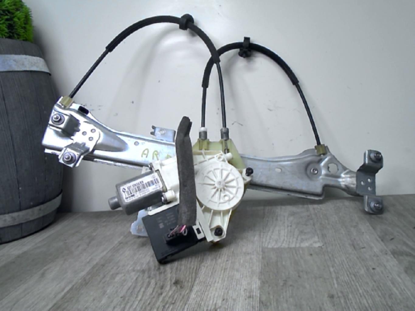 Meccanismo alzacristalli elettrico posteriore destro RENAULT MEGANE 3 PHASE 1 BREAK Diésel - 1