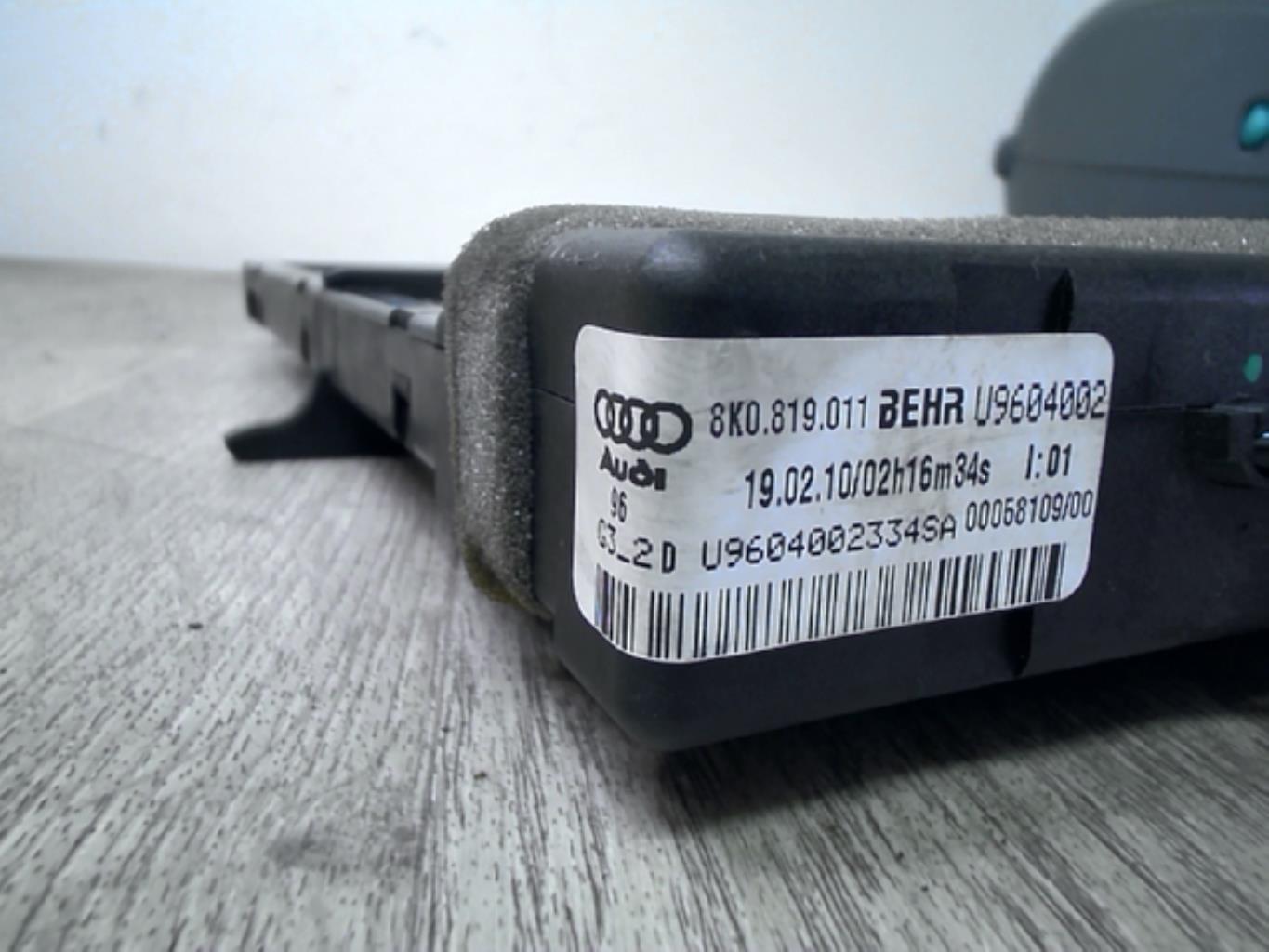 Radiateur chauffage AUDI A4 3 PHASE 1 Diesel - 1