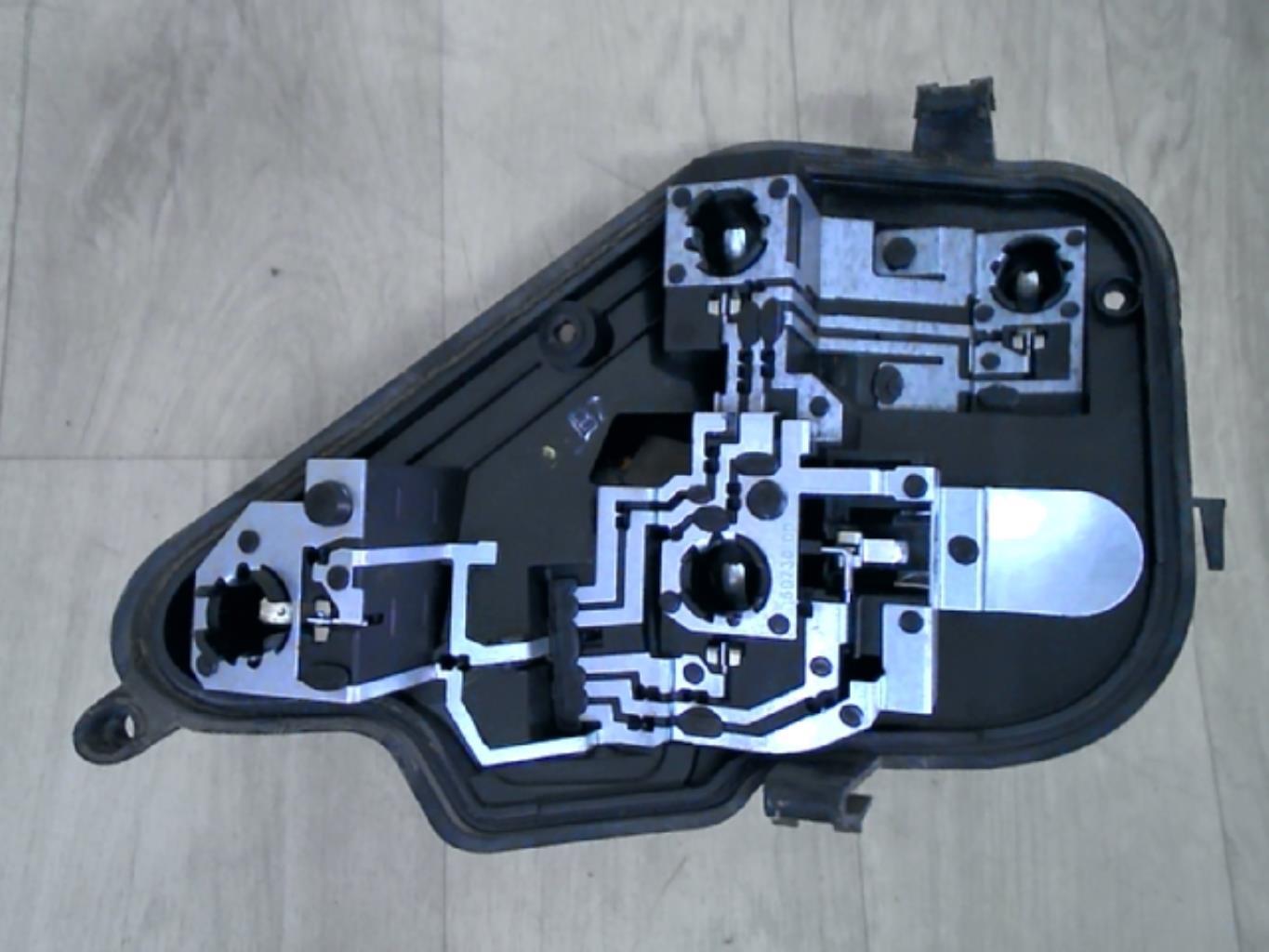 Base portalampade fanale posteriore destro OPEL ASTRA H PHASE 1 Gasolina - 1