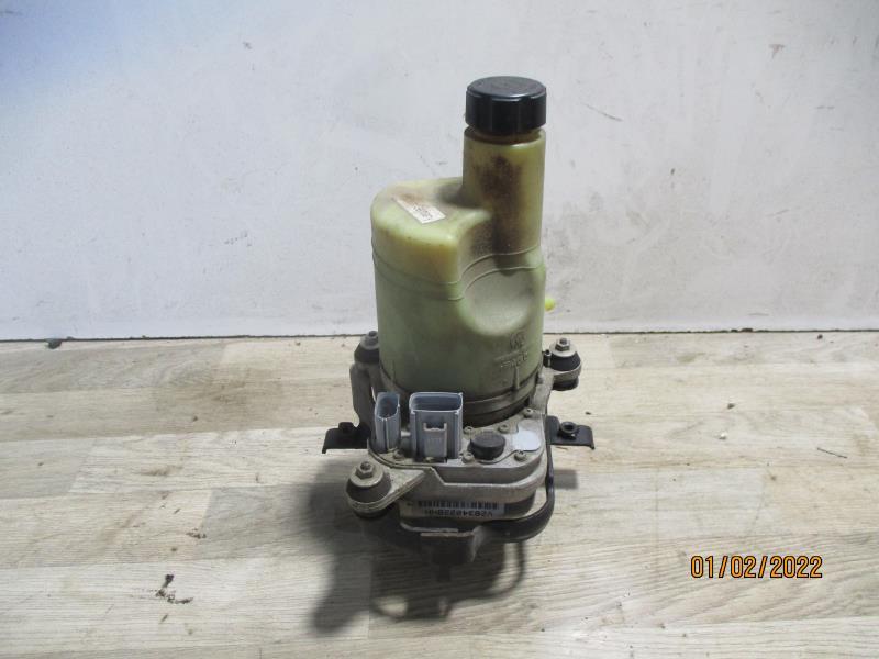 Pompe de direction VOLVO V 50 PHASE 2 BREAK Diesel - 1
