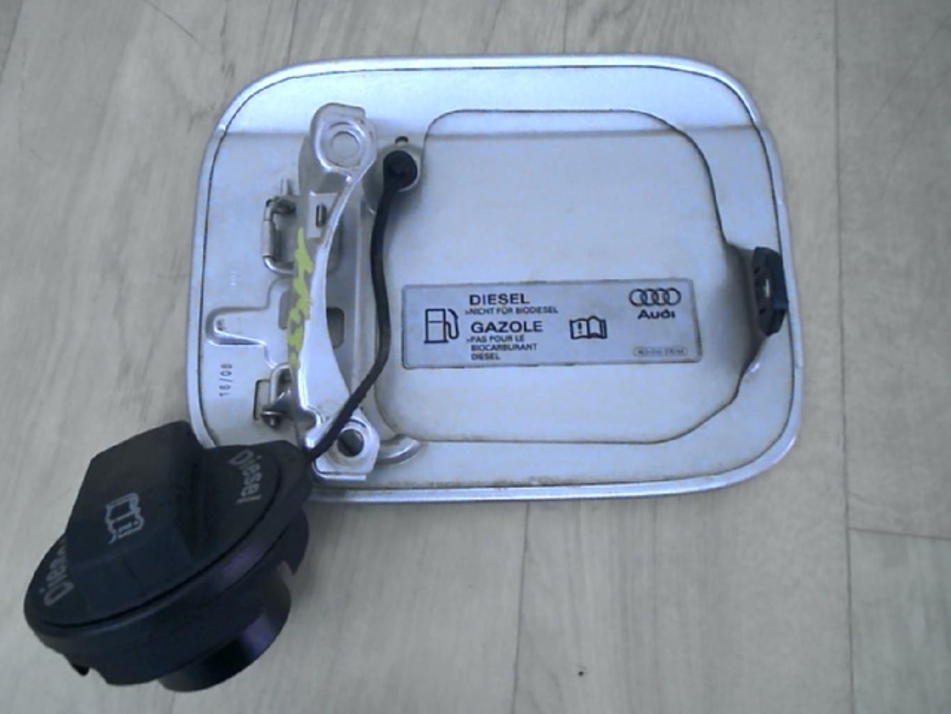 Trappe d'essence AUDI A4 2 AVANT PHASE 2 BREAK Diesel - 1