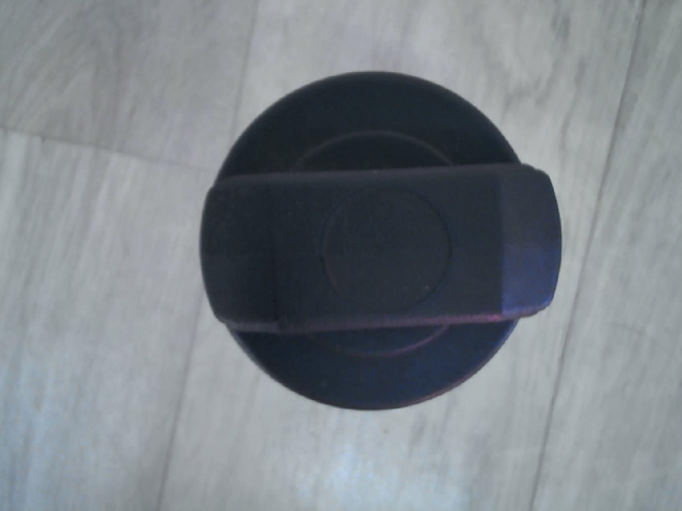 Bouchon de carburant AUDI A4 1 PHASE 2 Diesel - 1