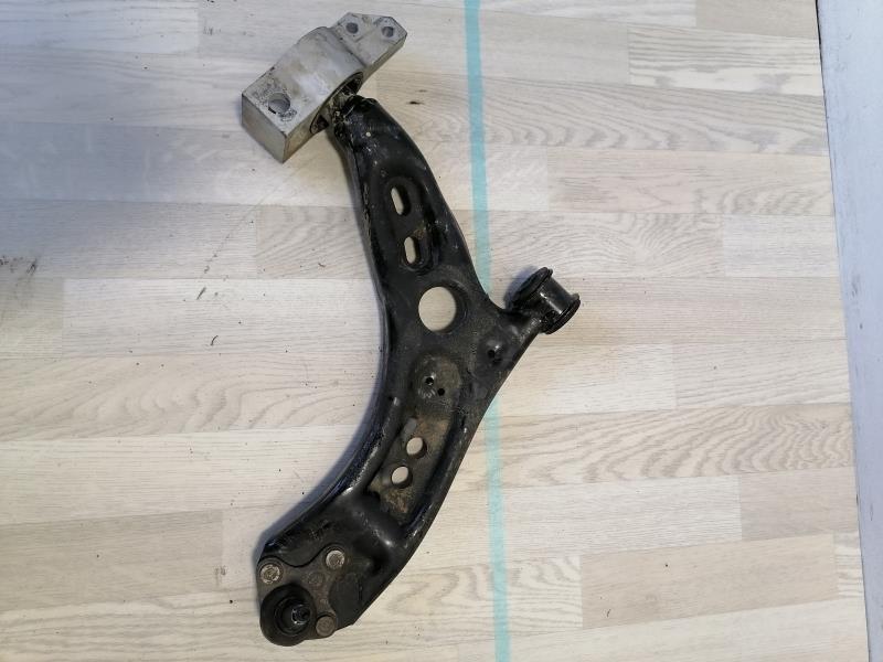 Triangolo anteriore destro VOLKSWAGEN PASSAT 5 Diésel - 1