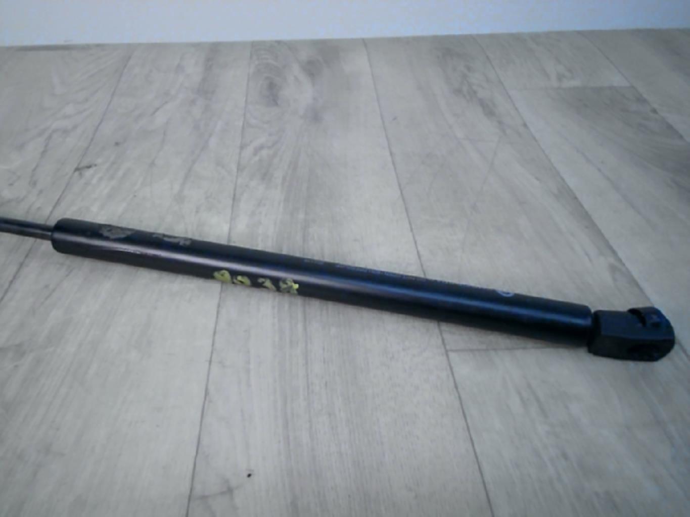 Molla a gas bagagliaio VOLKSWAGEN GOLF 4 Diésel - 1