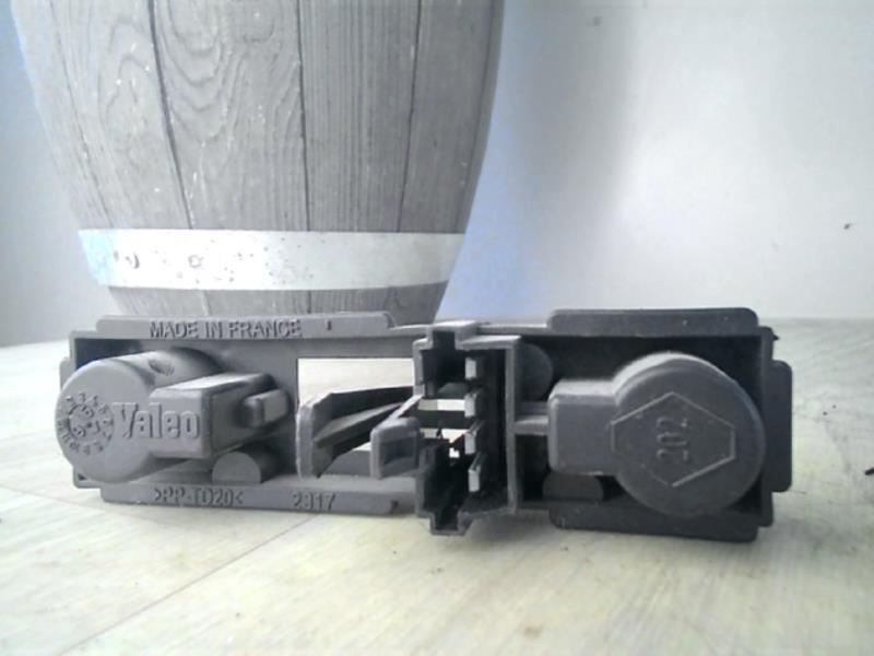 Base portalampade fanale posteriore sinistro RENAULT SAFRANE PHASE 2 Diésel - 1