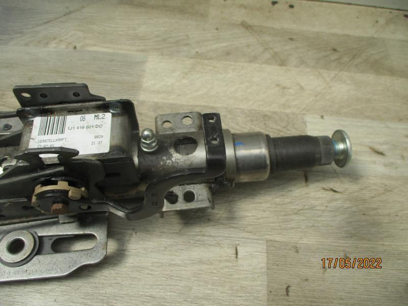 Colonne de direction VOLKSWAGEN GOLF 4 Diesel - 1