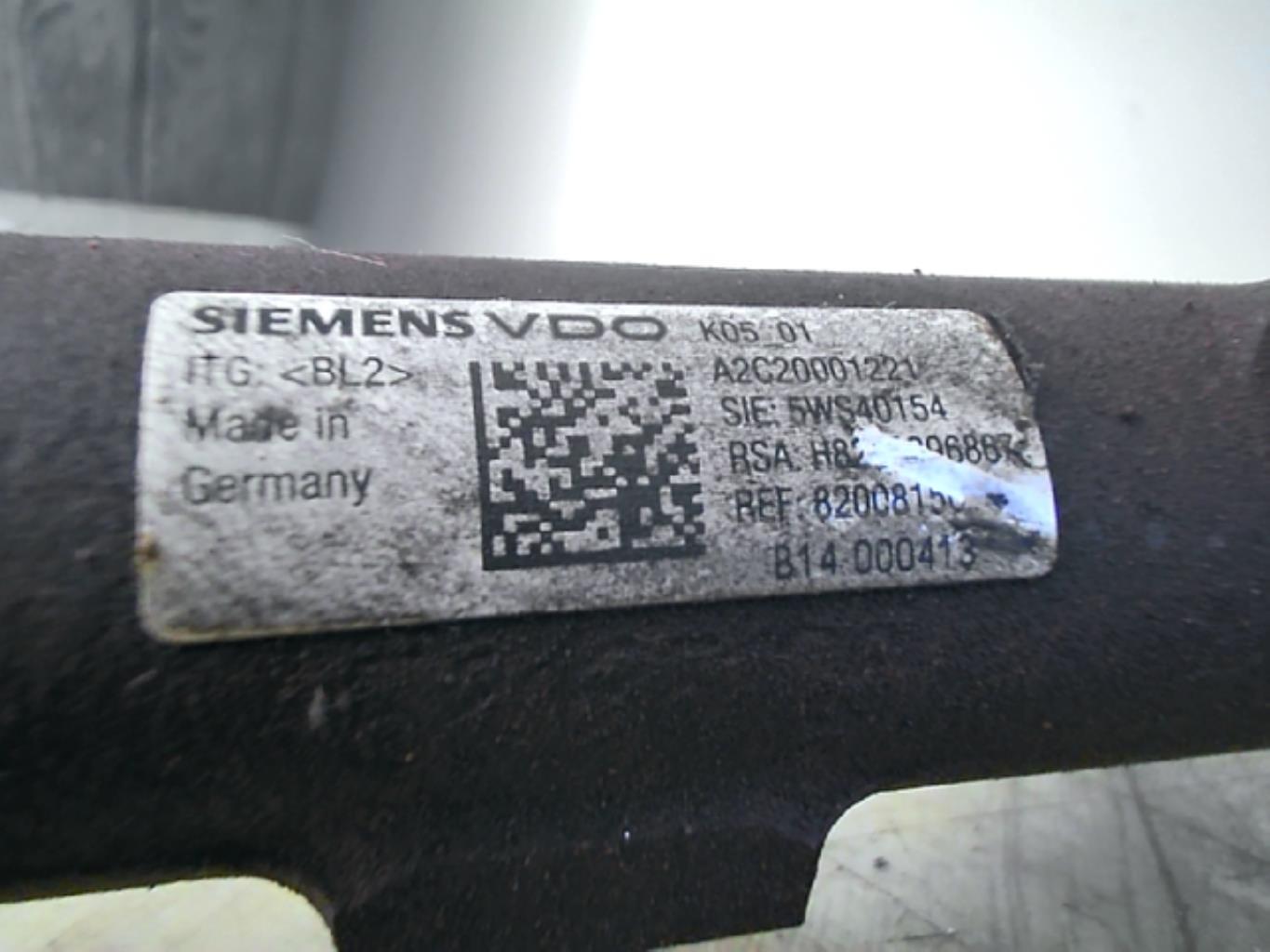 Rampe injection RENAULT MEGANE 2 PHASE 2 Diesel - 1