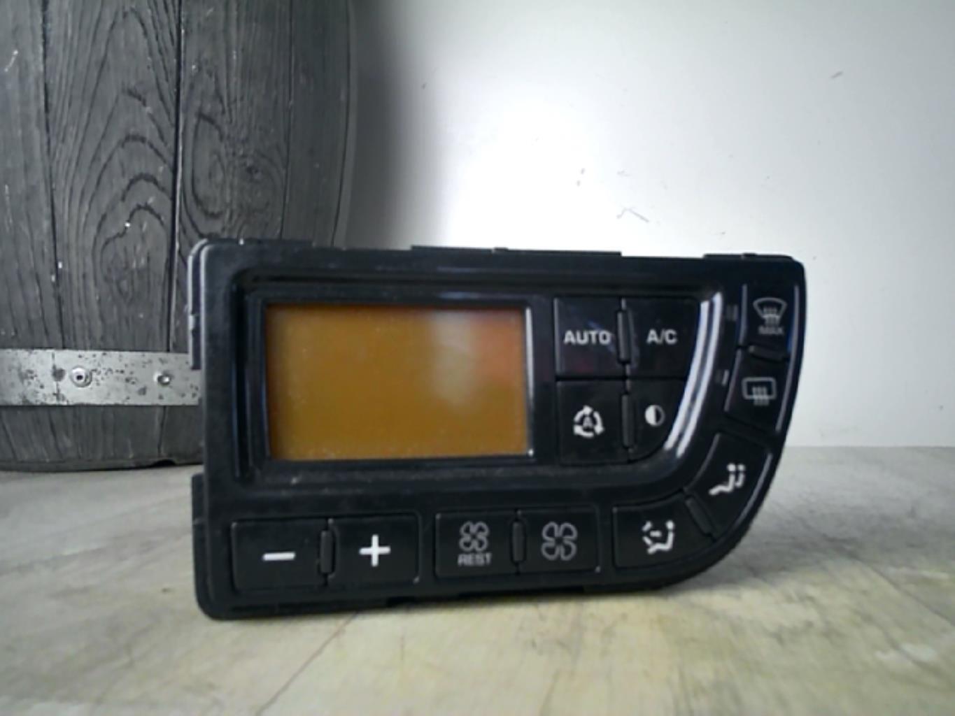 Commande chauffage CITROEN C4 PICASSO 1 Diesel - 1