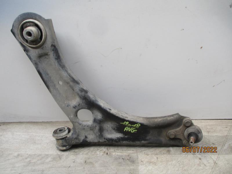 Triangle avant gauche VOLKSWAGEN CADDY 4 Diesel - 1