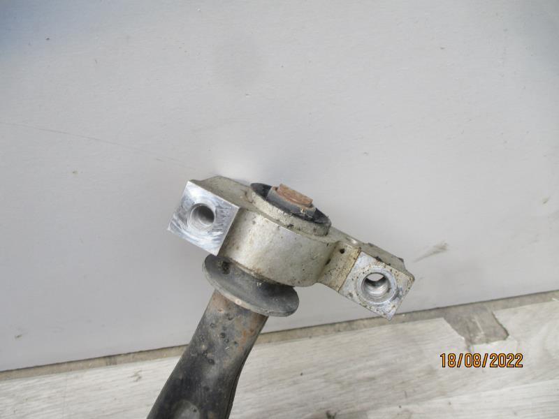 Triangolo anteriore sinistro PEUGEOT 407 PHASE 1 Diésel - 1