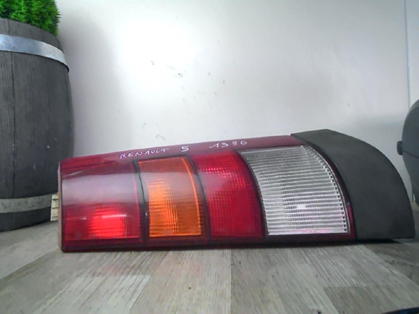Fanale posteriore principale destro (luci) RENAULT SUPER 5  - 1