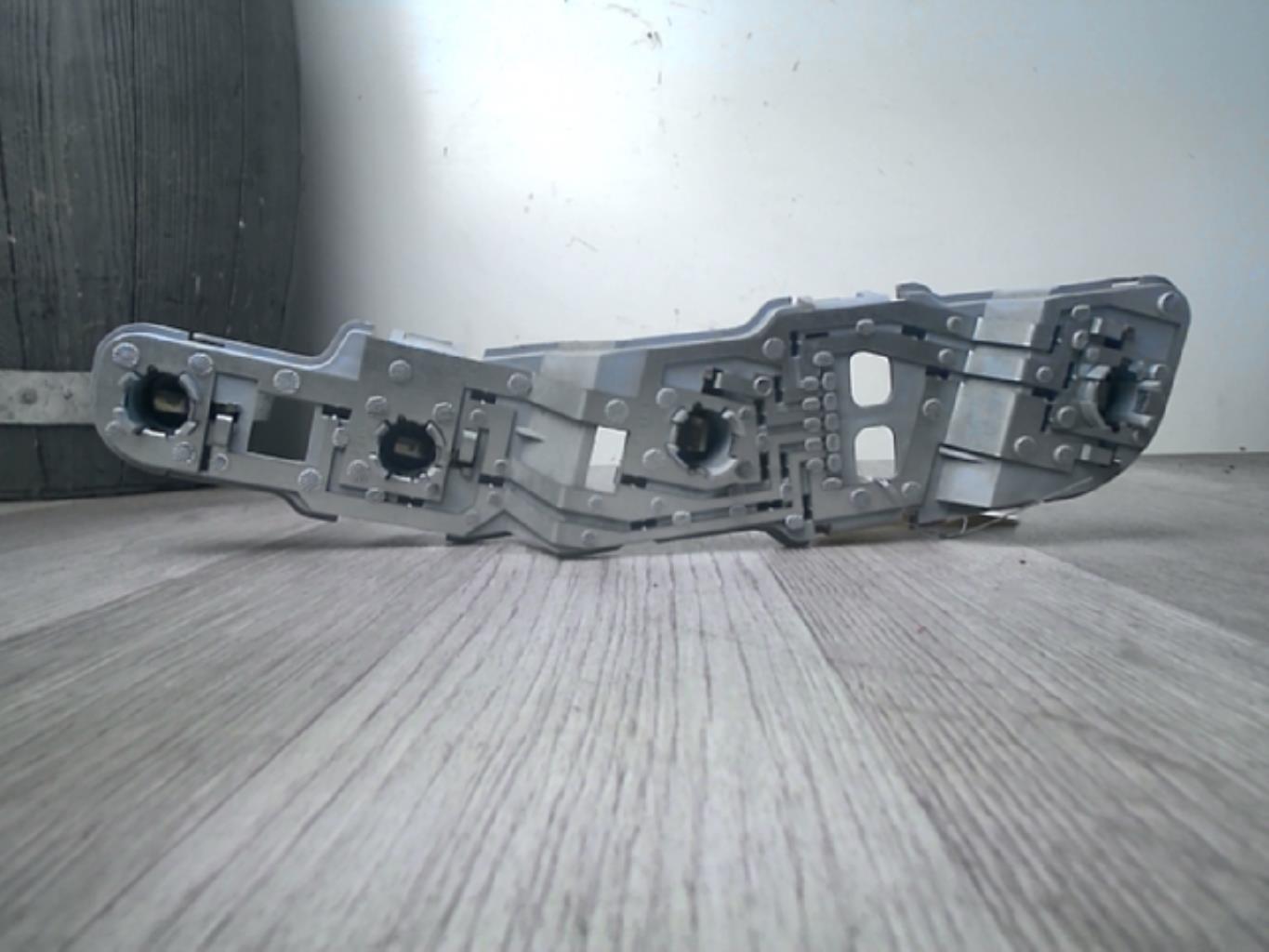 Base portalampade fanale posteriore sinistro MERCEDES CLASSE A 169 PHASE 1 Diésel - 1
