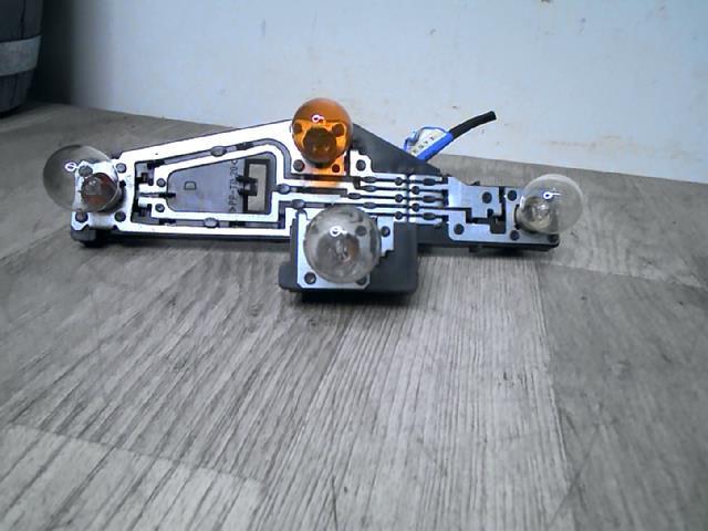 Base portalampade fanale posteriore destro RENAULT LAGUNA 2 PHASE 1 BREAK  - 1