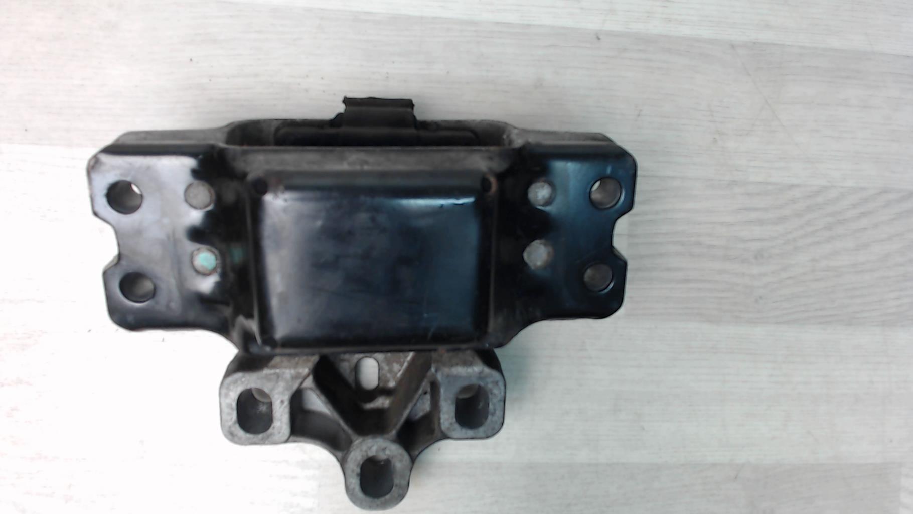 Support moteur gauche VOLKSWAGEN GOLF 5 Diesel - 1