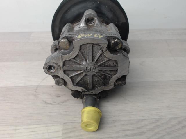 Pompe de direction VOLKSWAGEN POLO 3 PHASE 2 Essence - 1