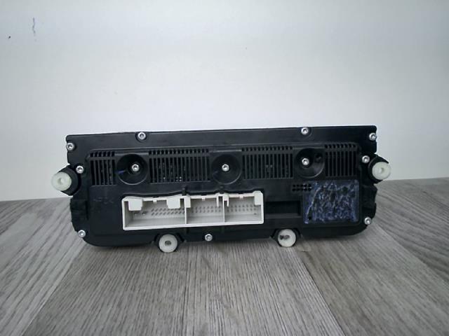 Commande chauffage VOLKSWAGEN PASSAT 5 Diesel - 1