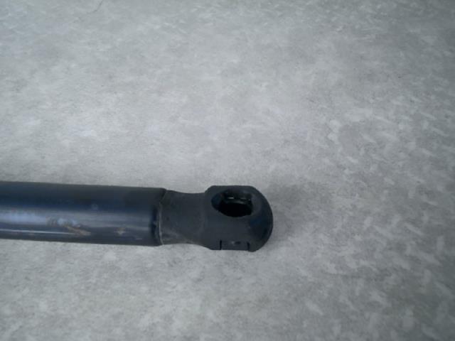 Verin de capot VOLKSWAGEN GOLF 5 Diesel - 1