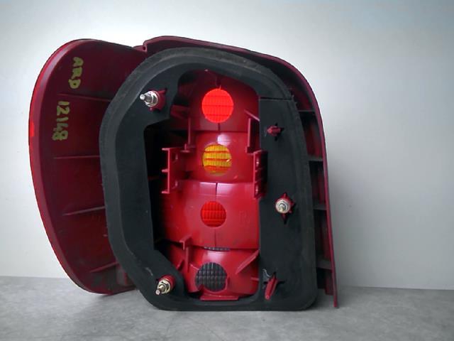 Fanale posteriore principale destro (luci) VOLKSWAGEN POLO 3 PHASE 2 Gasolina - 1
