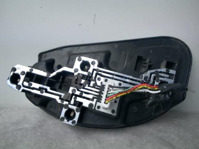 Base portalampade fanale posteriore sinistro CITROEN C5 1 PHASE 1 Diésel - 1