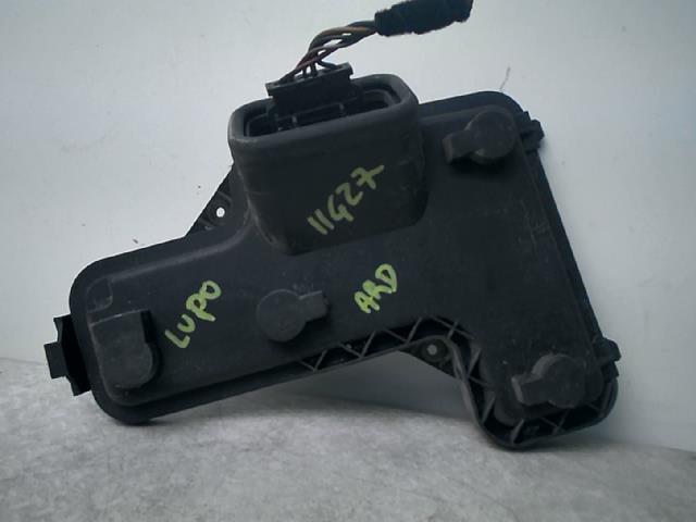 Base portalampade fanale posteriore destro VOLKSWAGEN LUPO Gasolina - 1