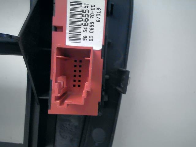 Console central (interieur plastique) CITROEN C2 PHASE 1 Diesel - 1