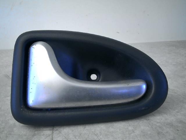 Maniglia interna posteriore sinistra RENAULT CLIO 2 PHASE 2 Gasolina - 1