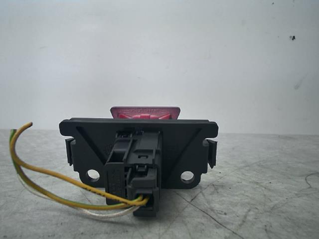 Bouton de warning PEUGEOT 307 PHASE 1 BREAK Diesel - 1