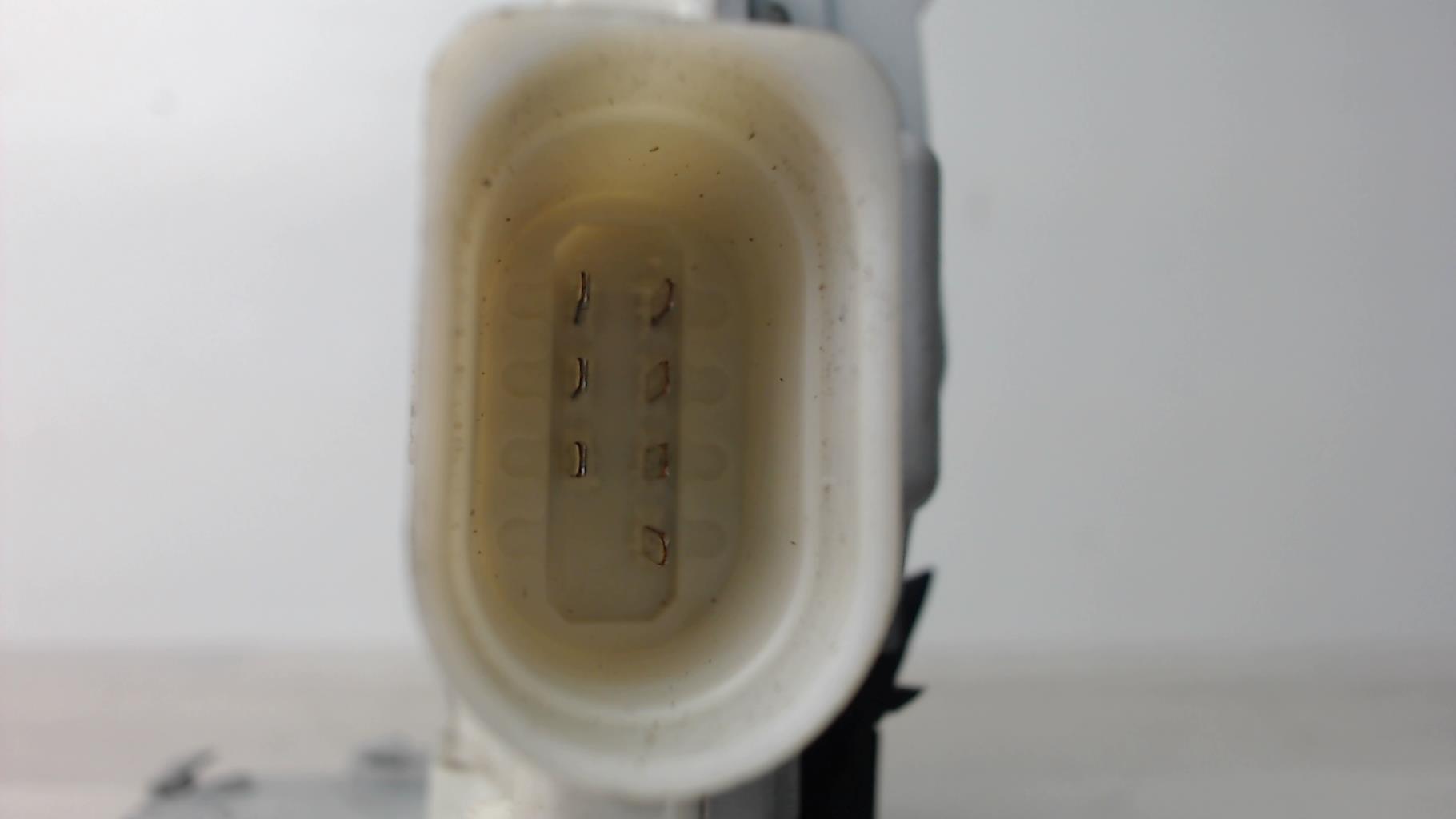 Serrure avant droit SEAT EXEO ST BREAK Diesel - 1