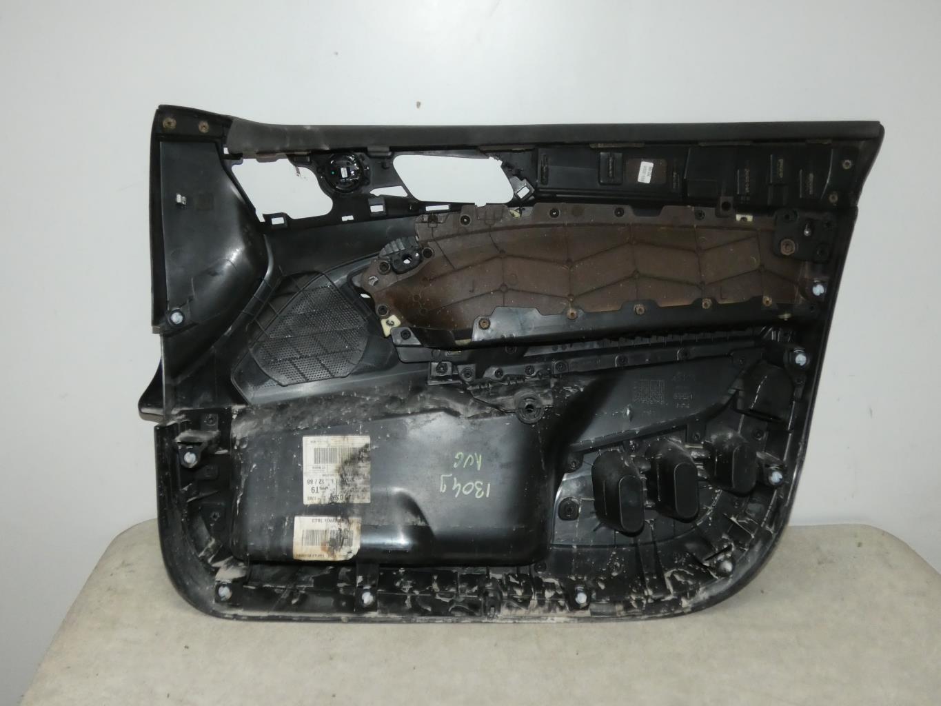 Pannello portiera anteriore sinistro PEUGEOT 308 2 SW PHASE 2 BREAK Diésel - 1